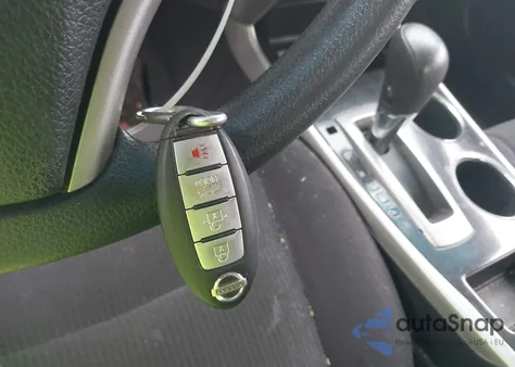 2013 Nissan Altima 2.5 S z USA, uszkodzony, nr VIN 1N4AL3AP8DC266451